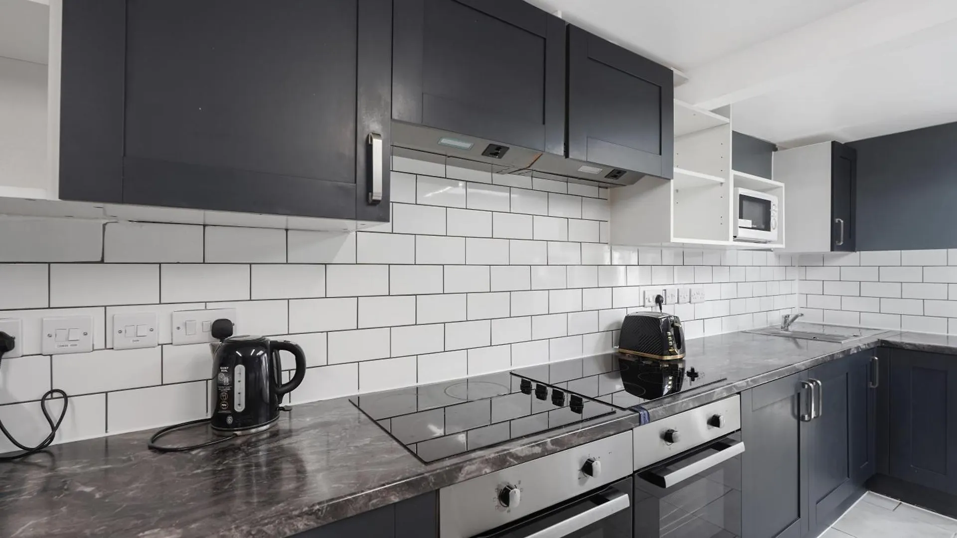 Homestay Place To Stay In Longbridge Barking  United Kingdom